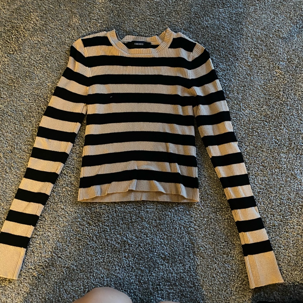 Long sleeve sweater